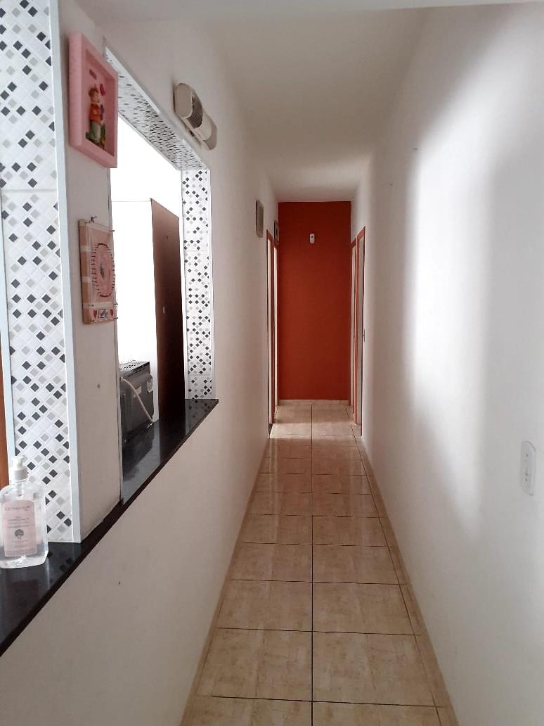 VENDO CASA COM PISCINA NO STEL